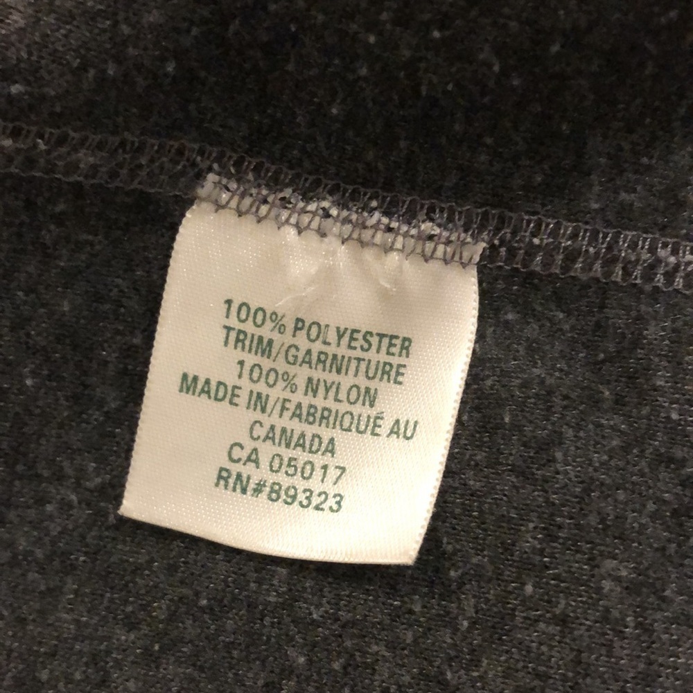 Roots athletics grey / black zipper button up fleece. Lots of pockets. EUC!! - Picture 4 of 5